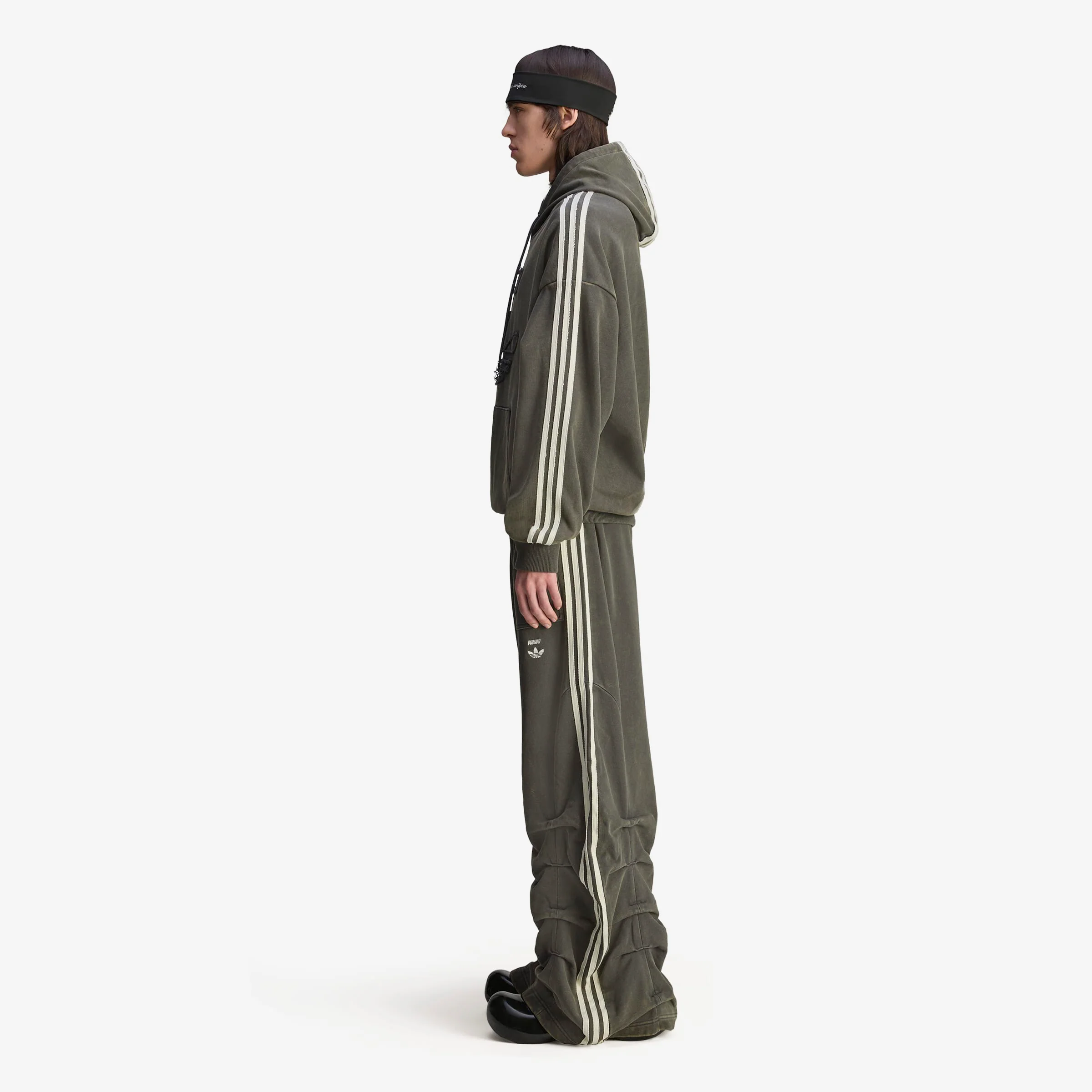 Wmns Shoulderless Hoodie x Avavav - Image 5