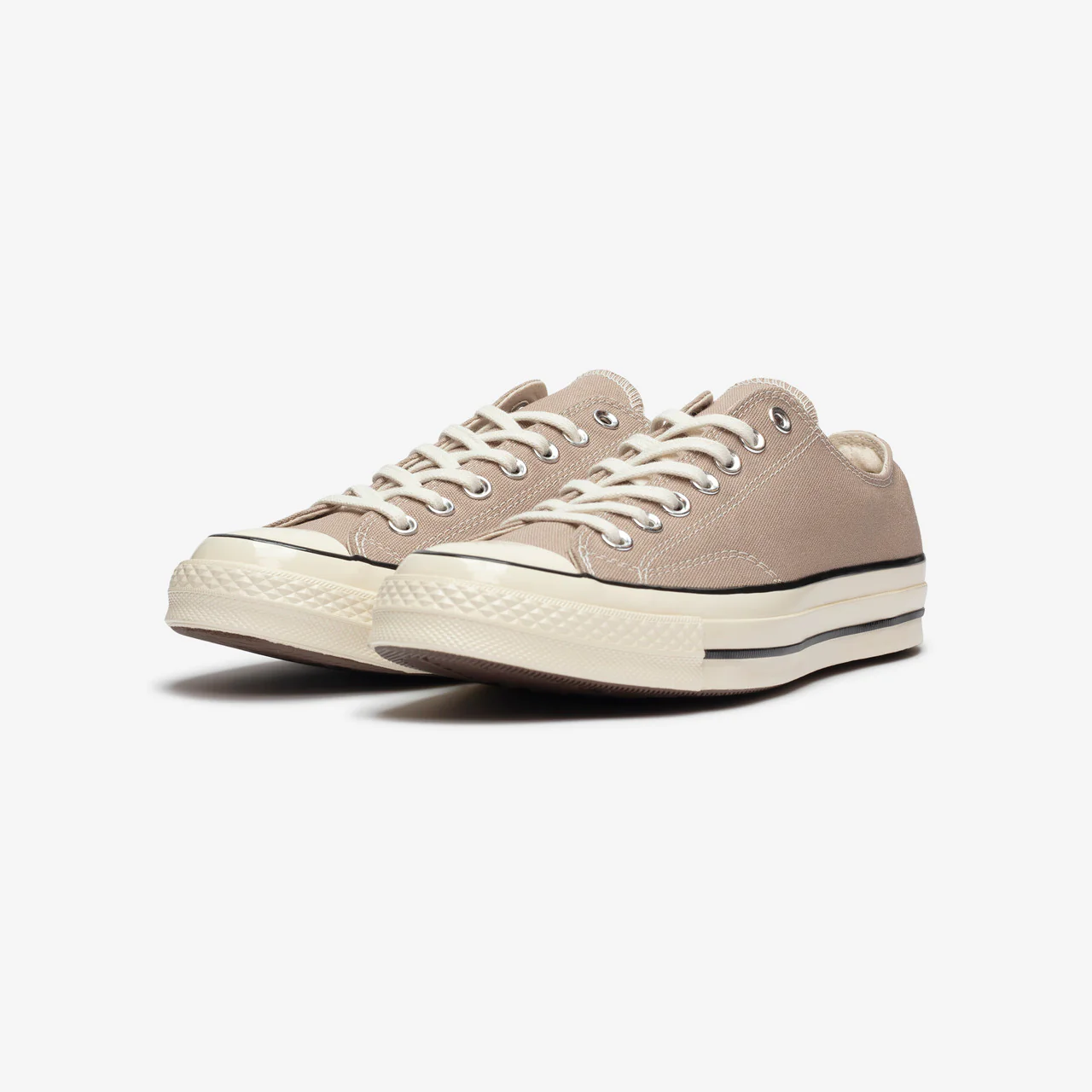 Chuck 70 - Image 2