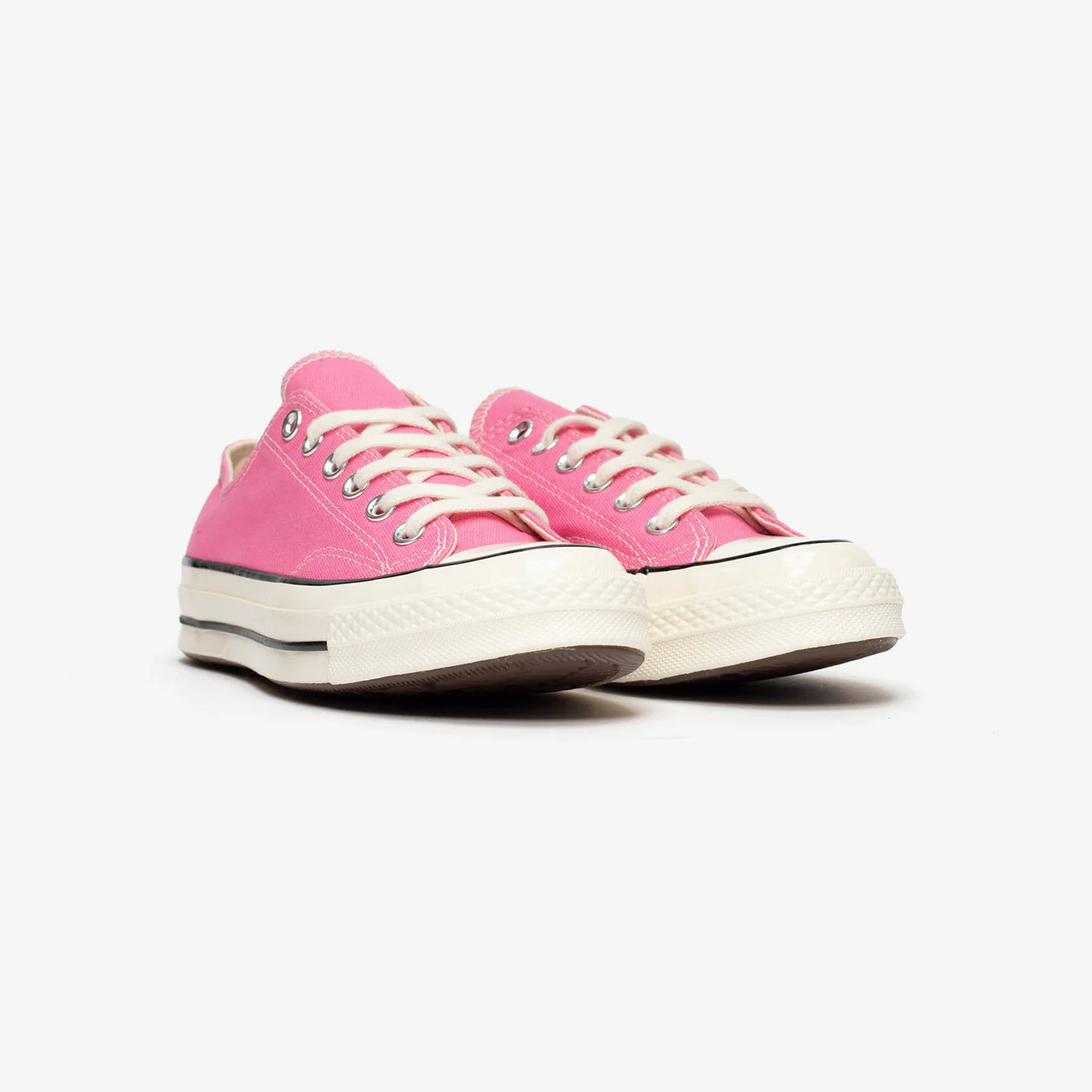 Chuck 70 - Image 2