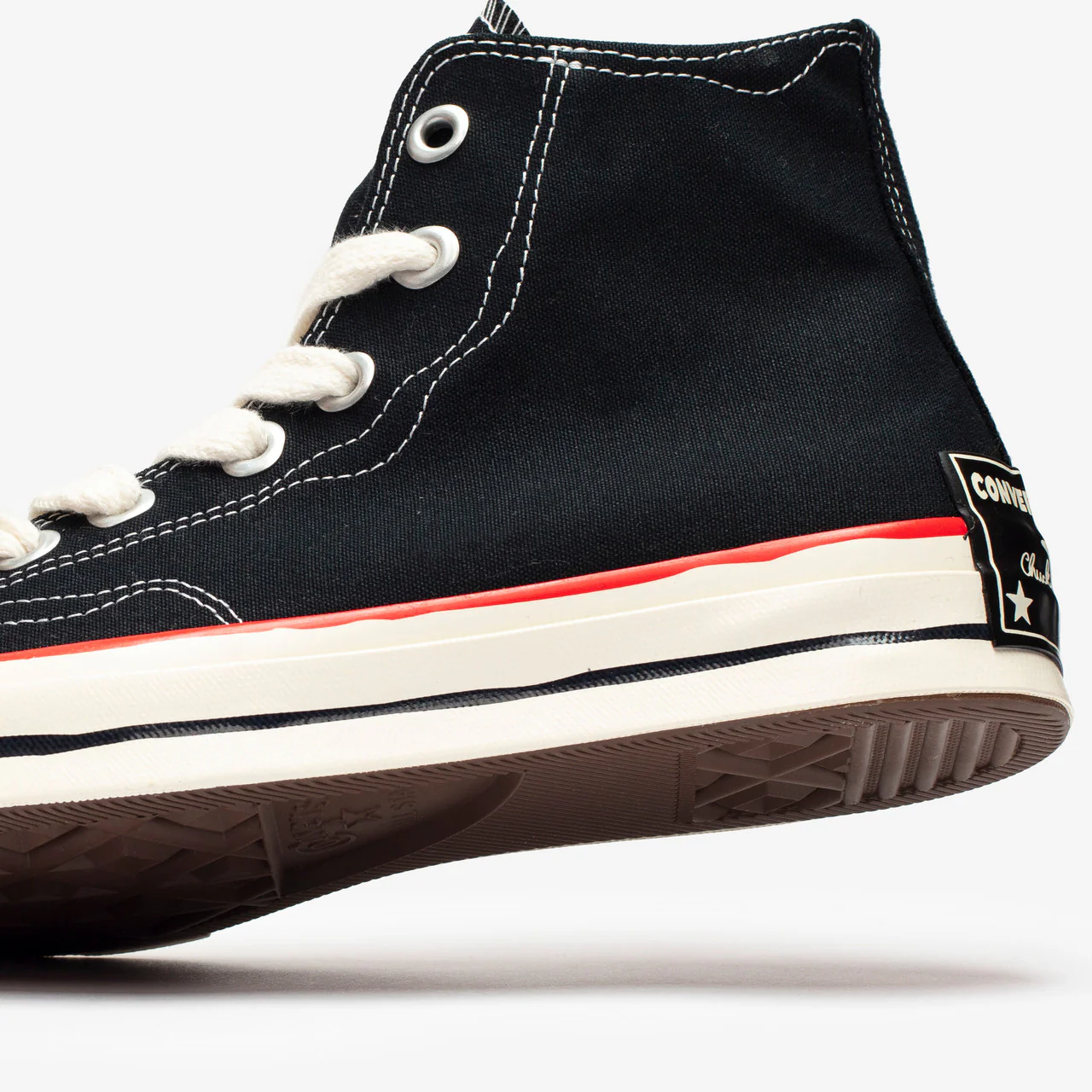 Chuck 70 - Image 6