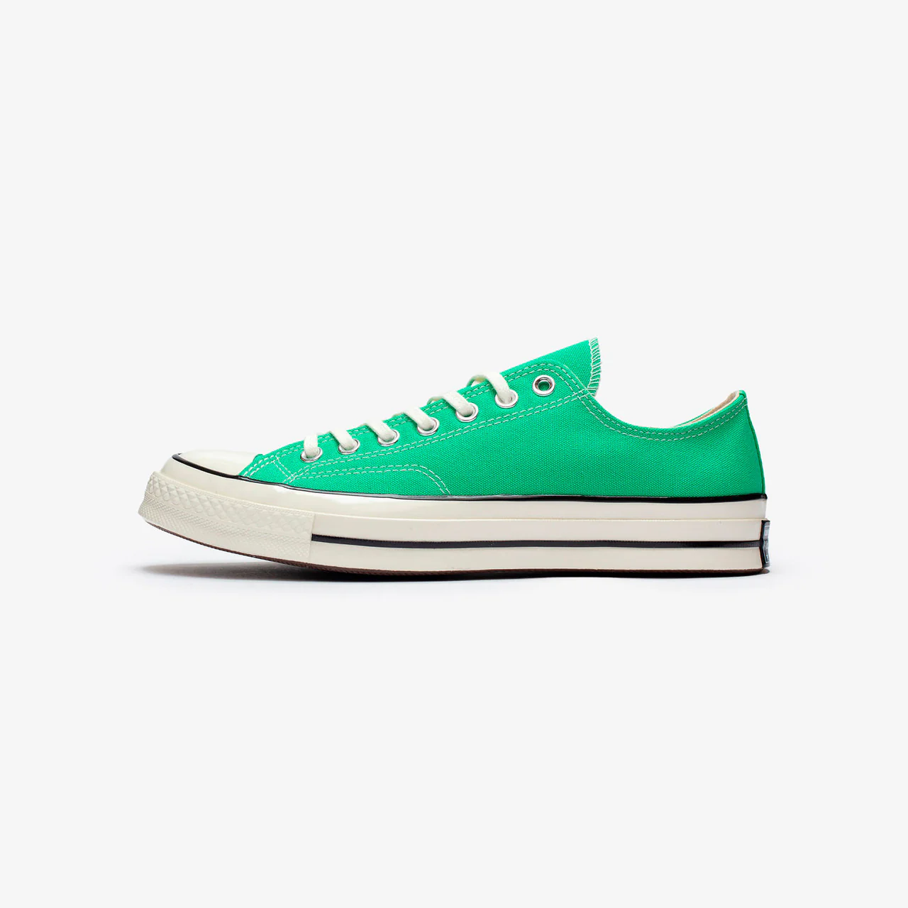 Chuck 70 - Image 2