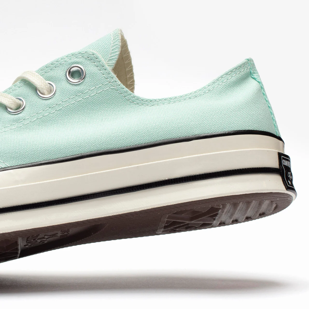 Chuck 70 - Image 6