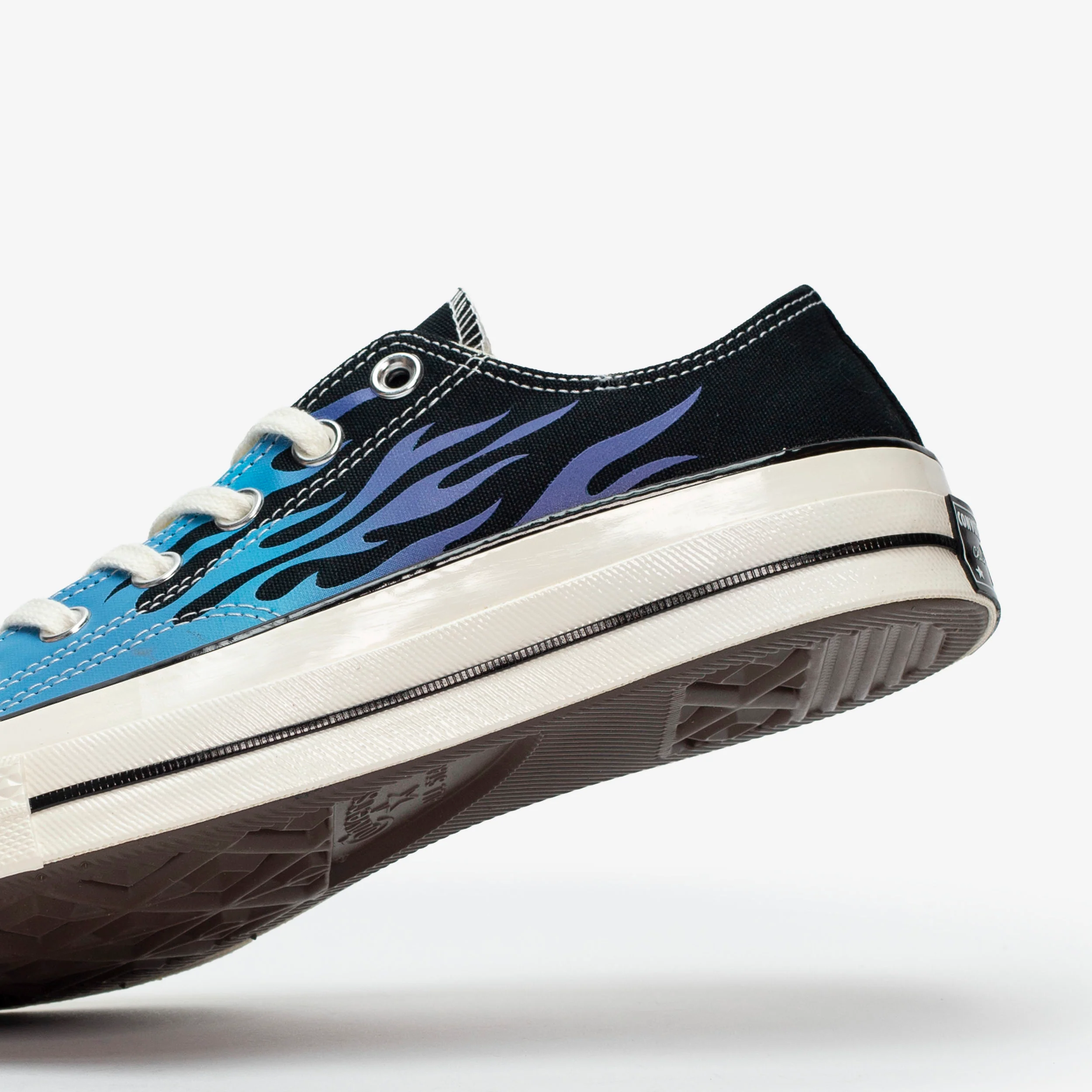 Chuck 70 - Image 9