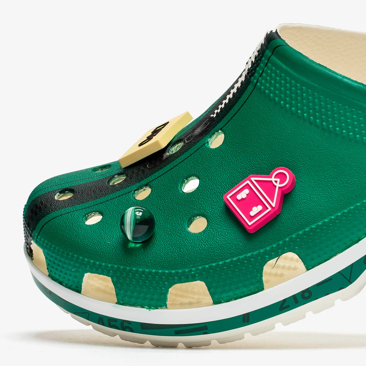 Classic Clog x Squid Games - Image 7