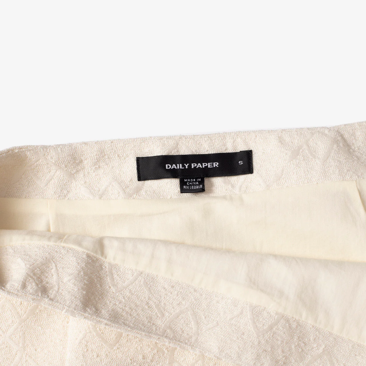 Wmns Kaya Shield Boucle Skirt - Image 7