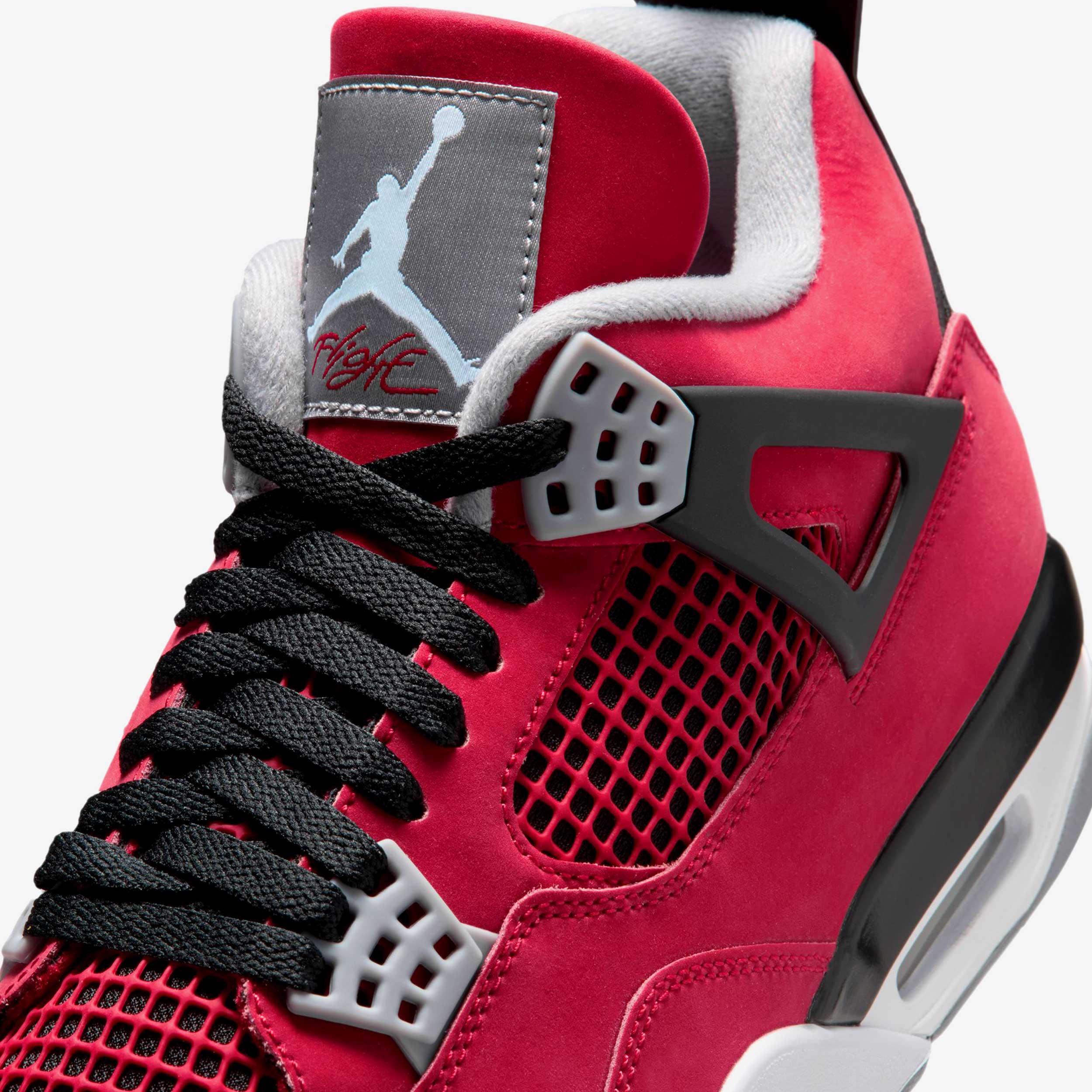 Air Jordan 4 Retro "Toro Bravo" - Image 6