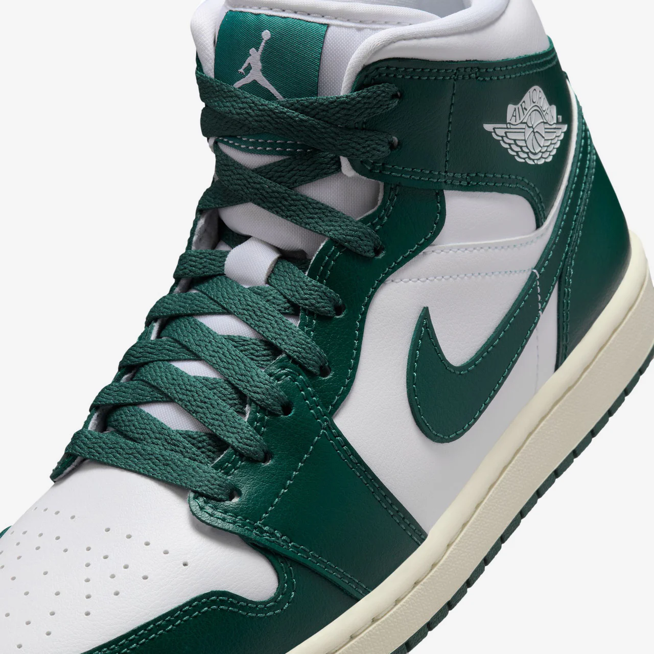 Wmns Air Jordan 1 Mid - Image 9
