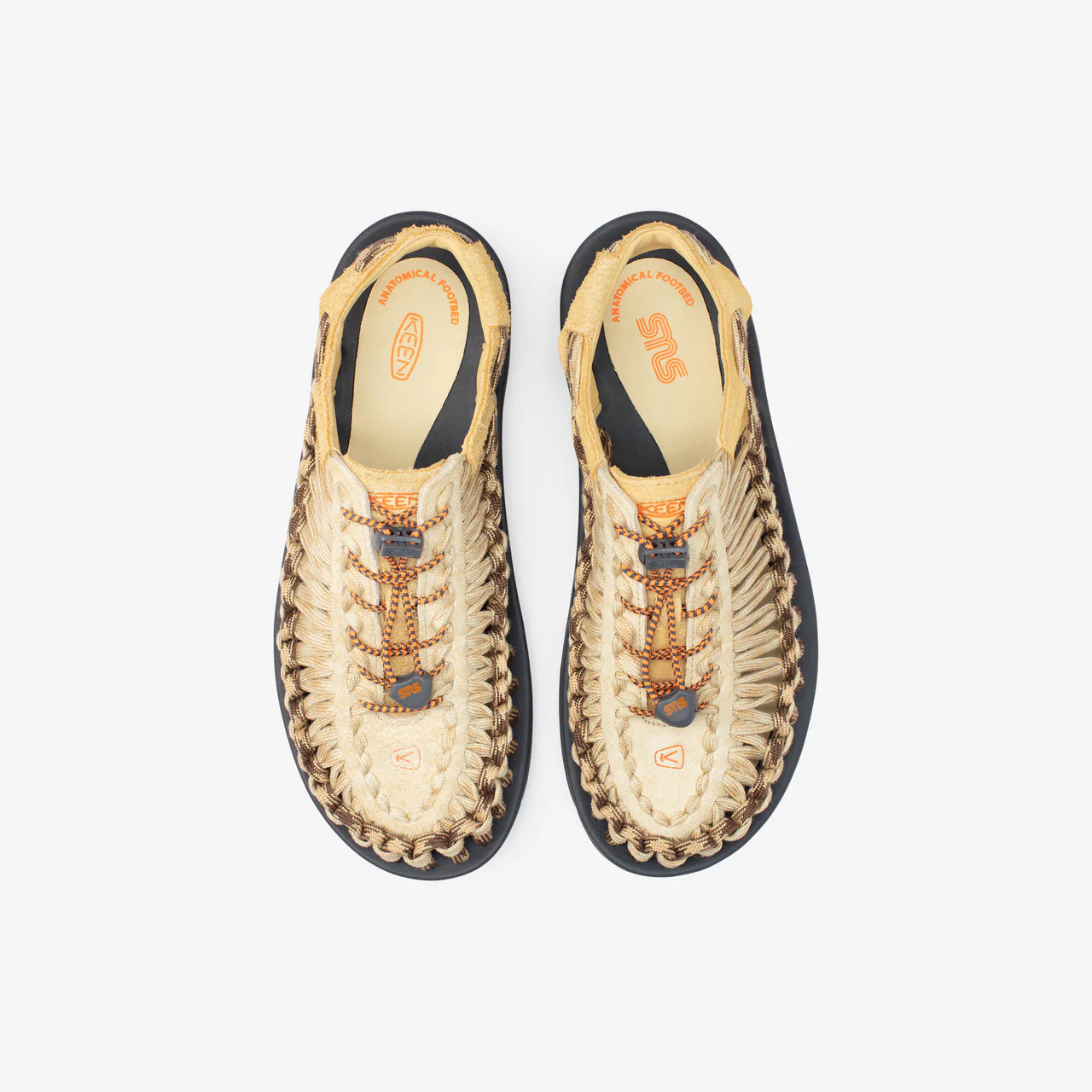 Uneek Flat x SNS - Image 9