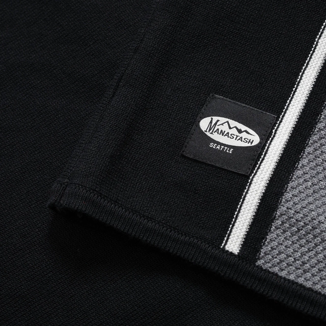 Mca Stripe Zip Knit - Image 7