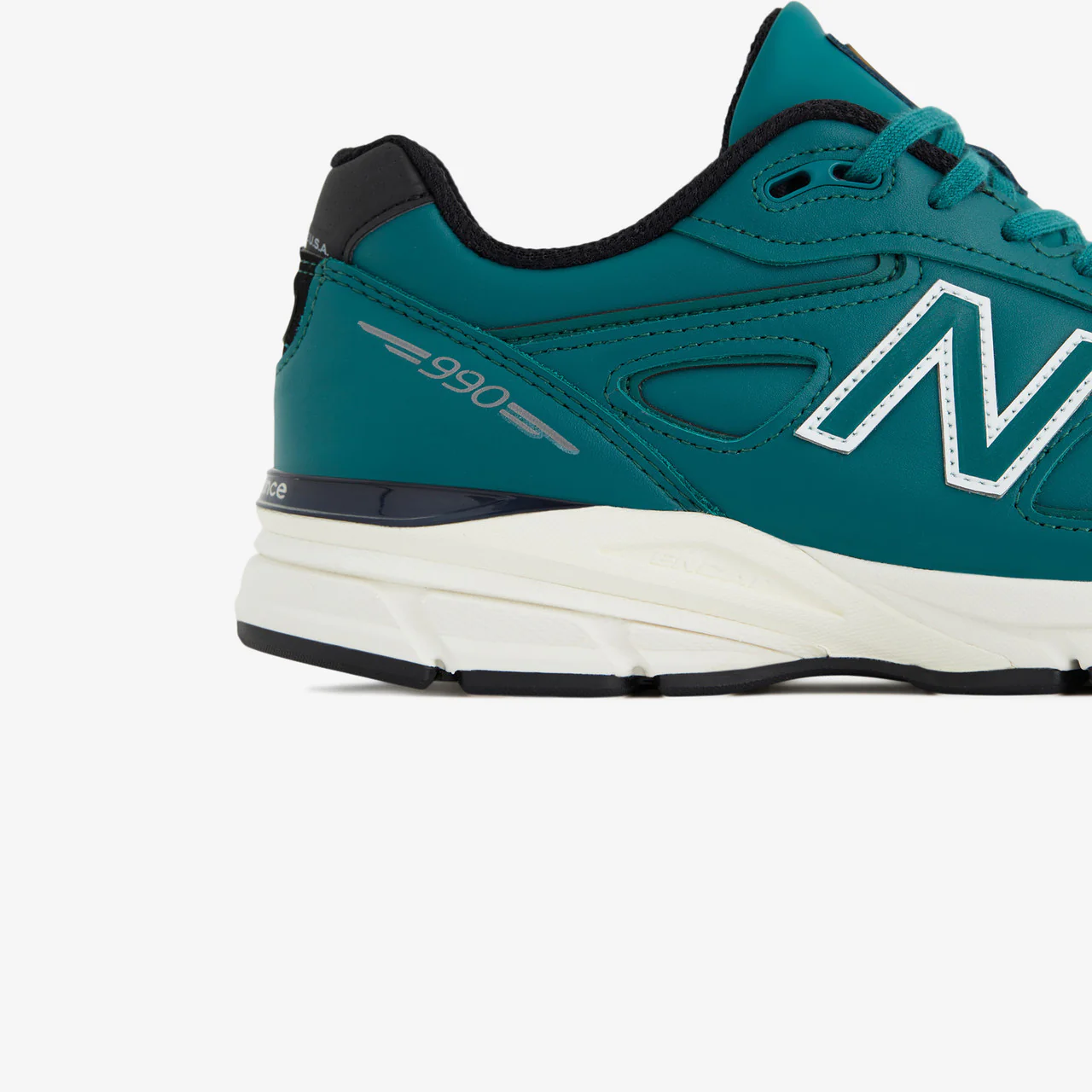 990v4 - Image 4
