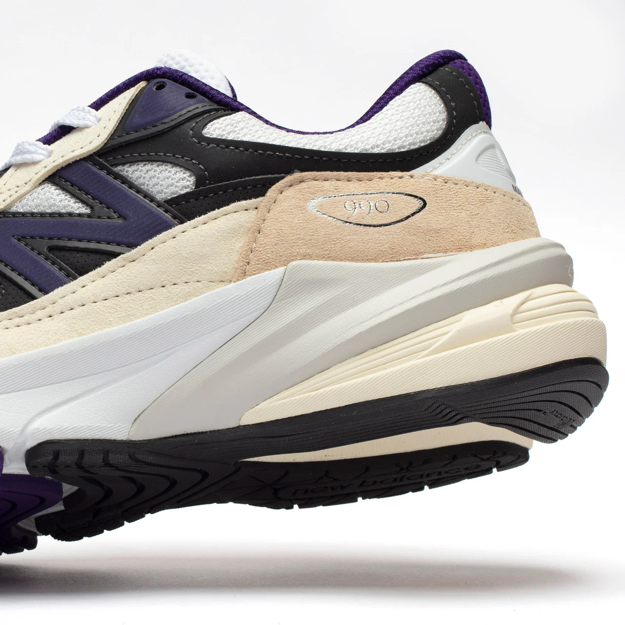 990v6 - Image 6