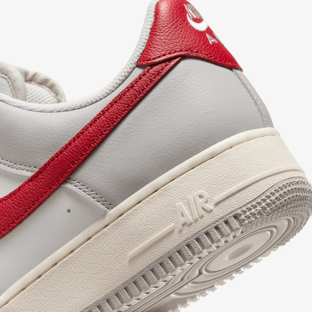 Air Force 1 '07 LV8 - Image 7