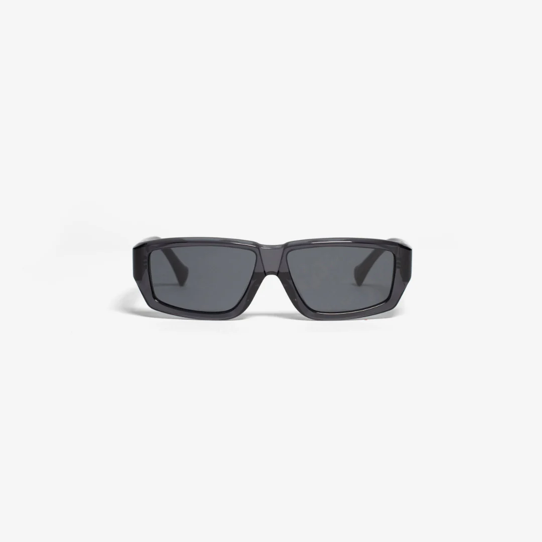 Rei Dark Transparent Grey